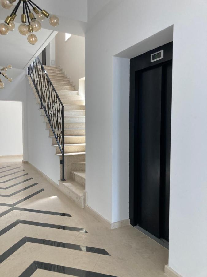 Appartement Sarah Morningstar à Năvodari Extérieur photo